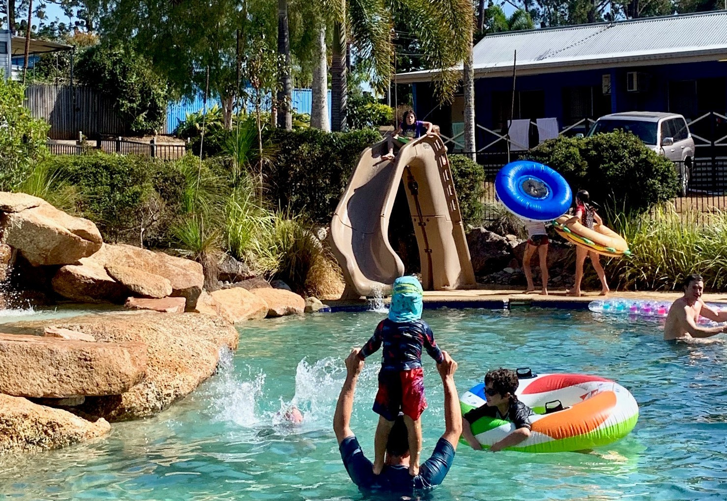 Lake Tinaroo Holiday Park, Queensland G'Day Parks